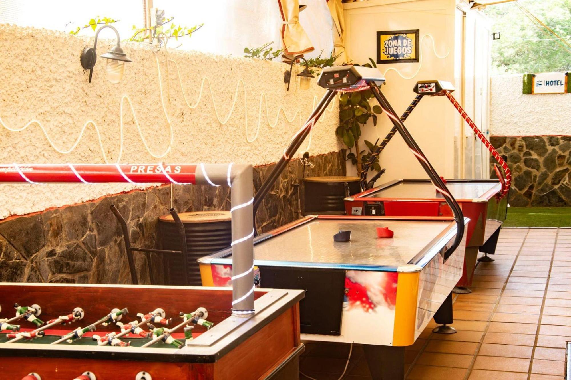 Hostal Playa Candor Rota Exterior foto